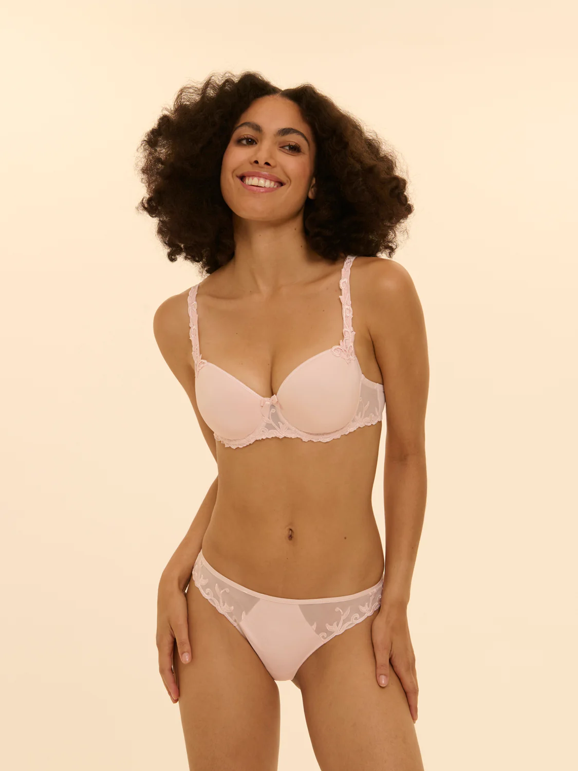 3D moulded bra - Blush - Image 4