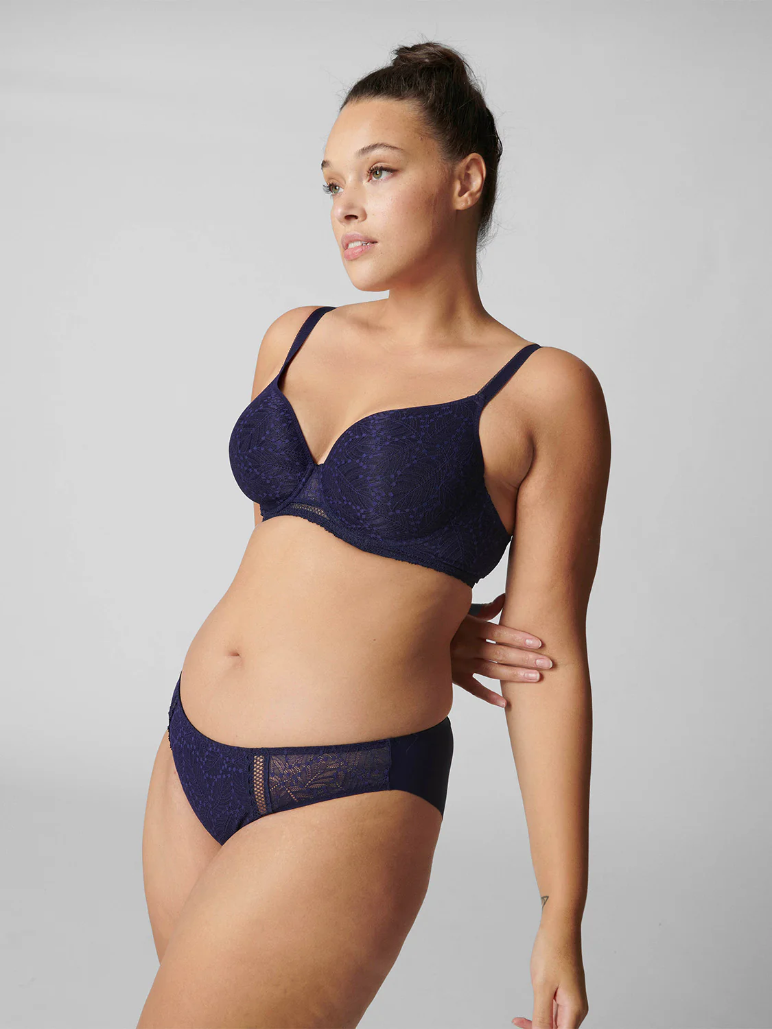 3D plunge bra - Midnight - Image 6