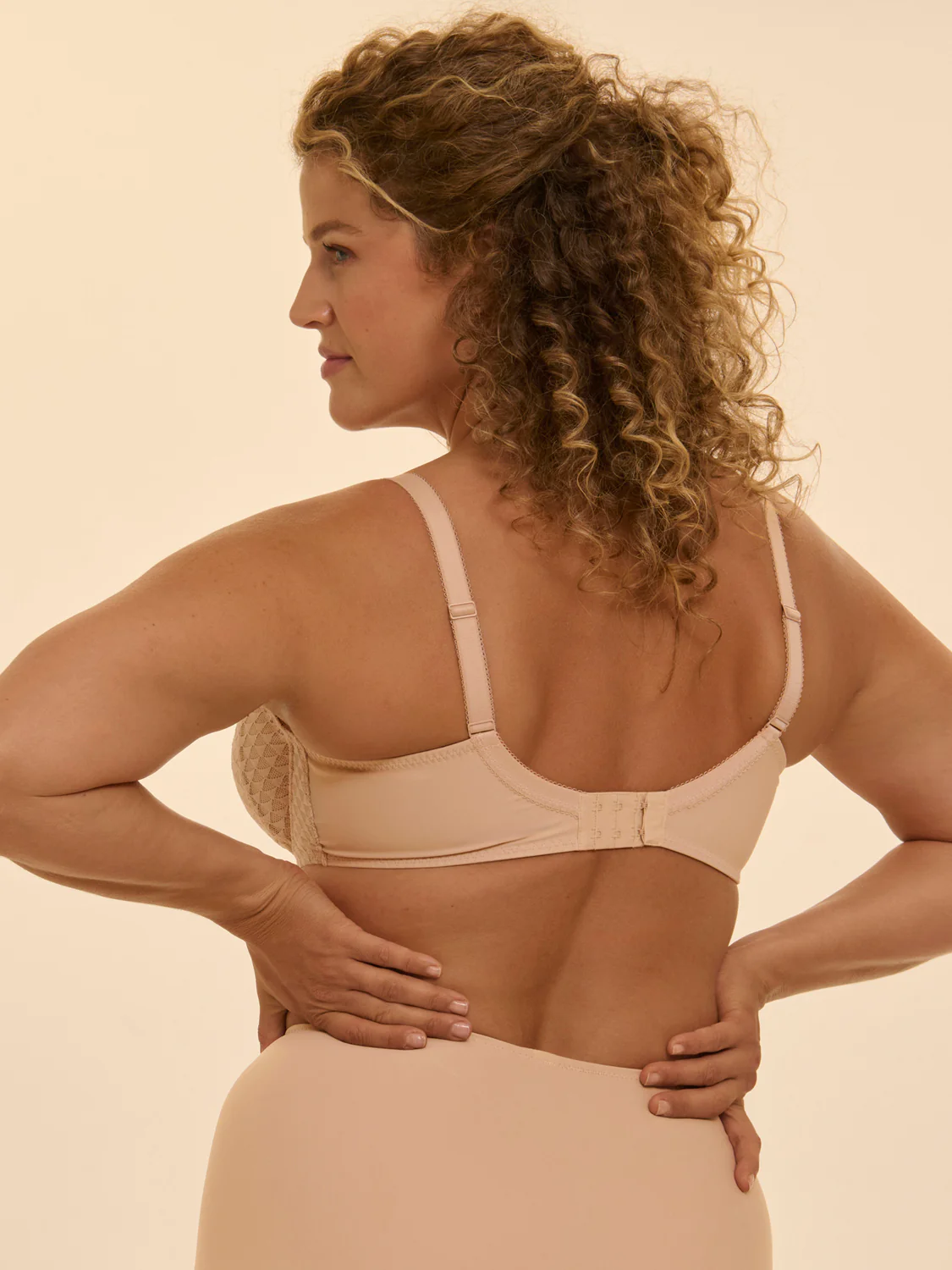 Full cup support bra - Peau rosée - Image 4