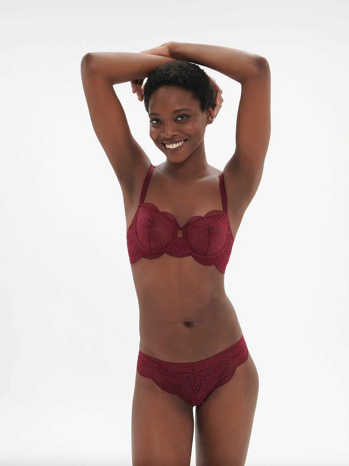Half cup bra - Spinel Red - Image 5
