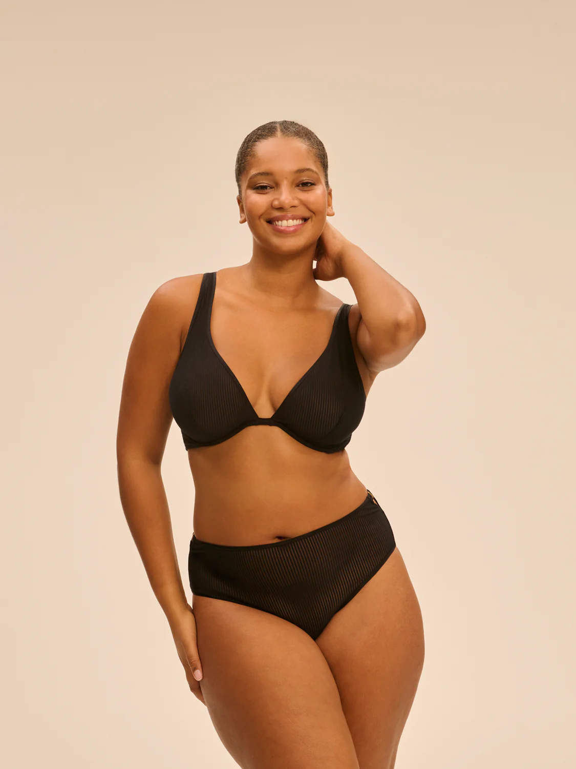 High-waist brief - Black - Image 9