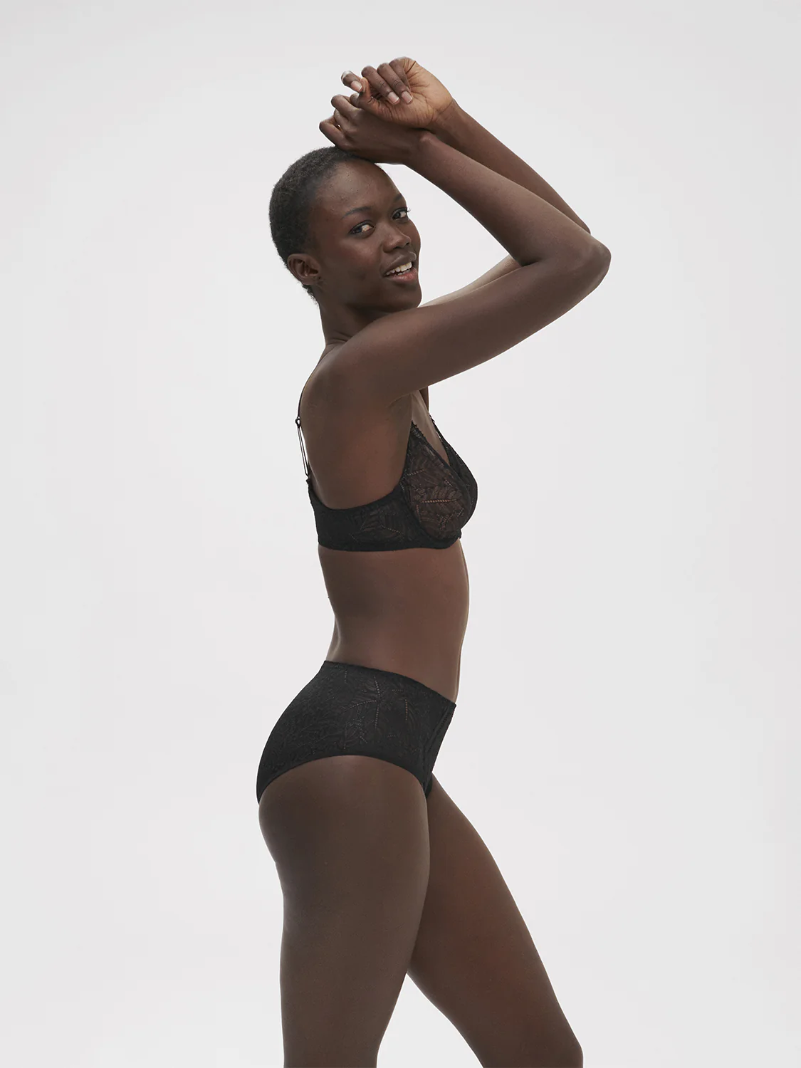 High-waist brief - Black - Image 5