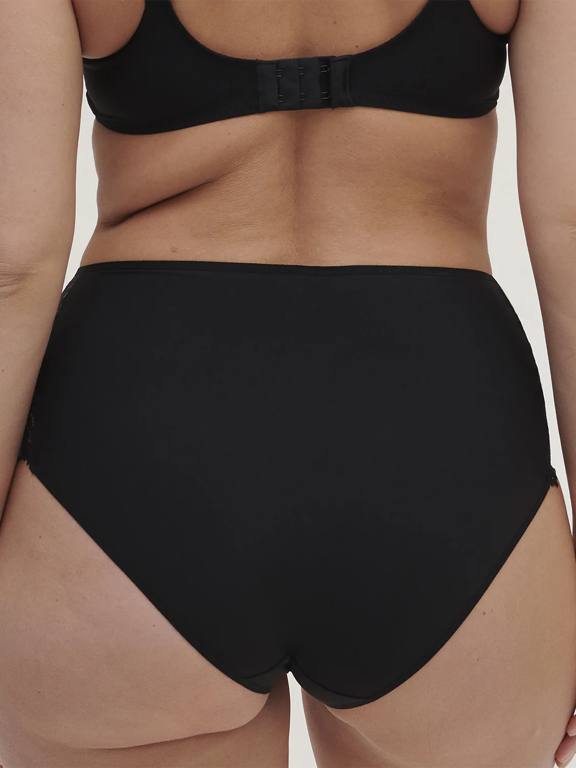 High-waist brief - Black - Image 4