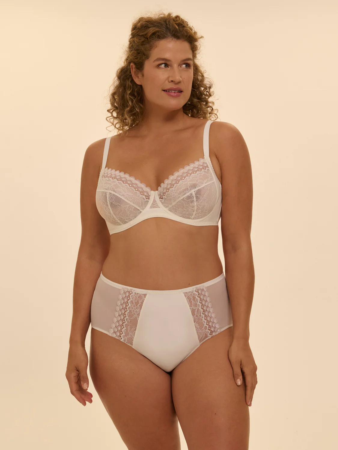 High-waist brief - Natural - Image 10