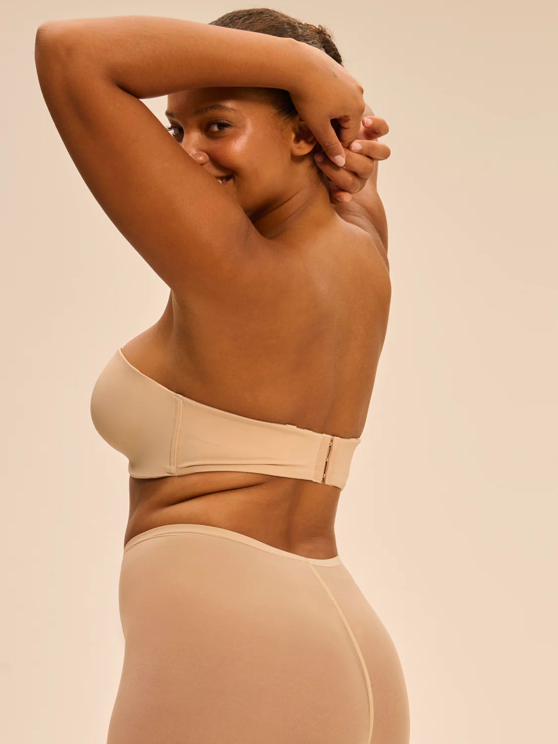 Multi-position strapless bra - Peau rosée - Image 9