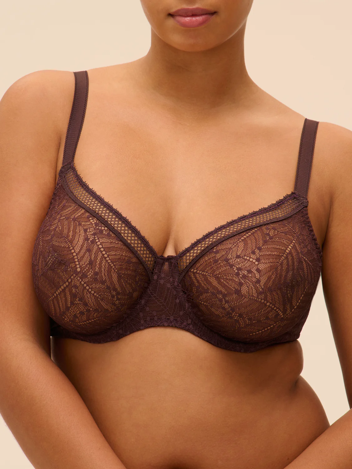 Plunging moulded underwired bra - Dark Brown - Image 4
