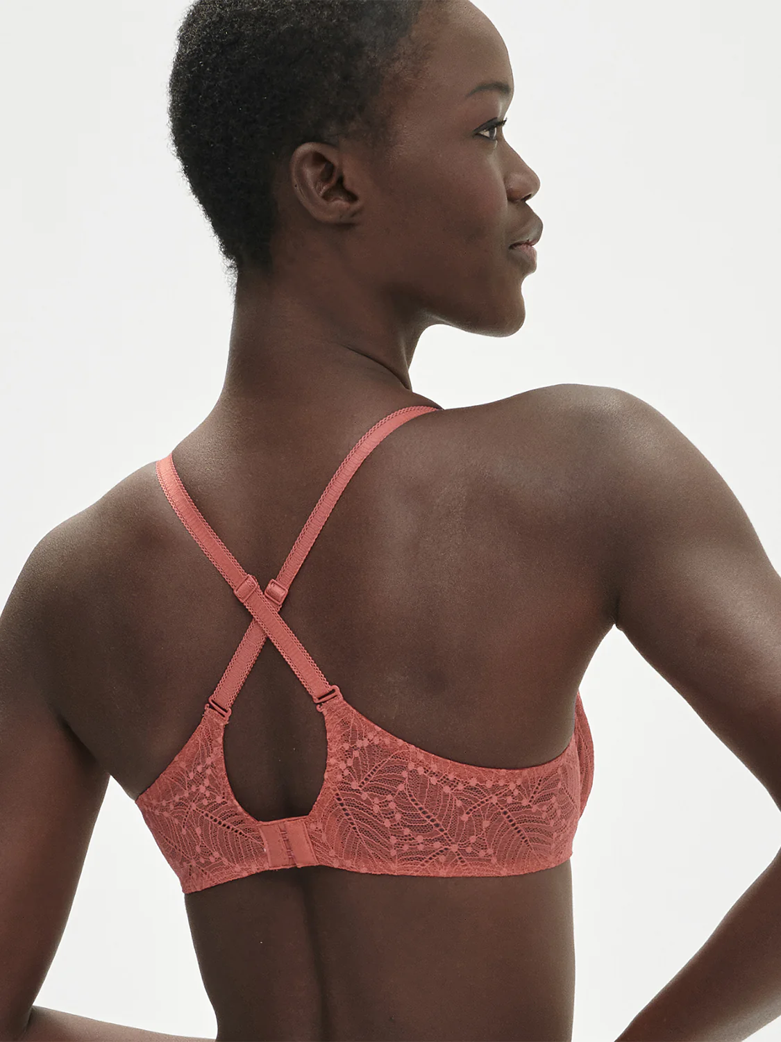 Plunging moulded underwired bra - Texas Pink - Image 7