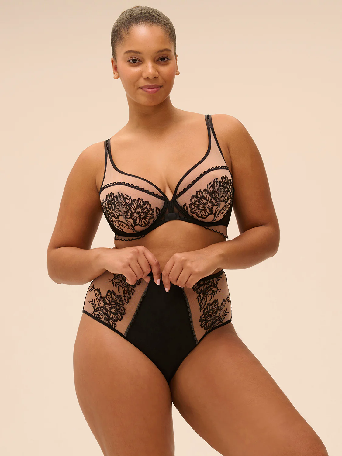 Plunging underwired bra - Light Tatoo - Image 12