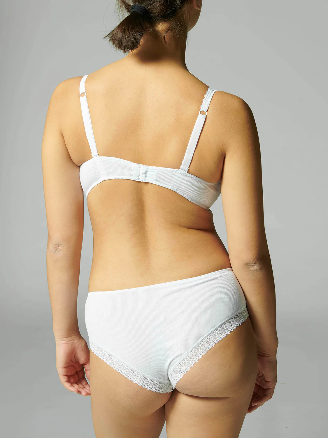 Shorty - White - Image 9