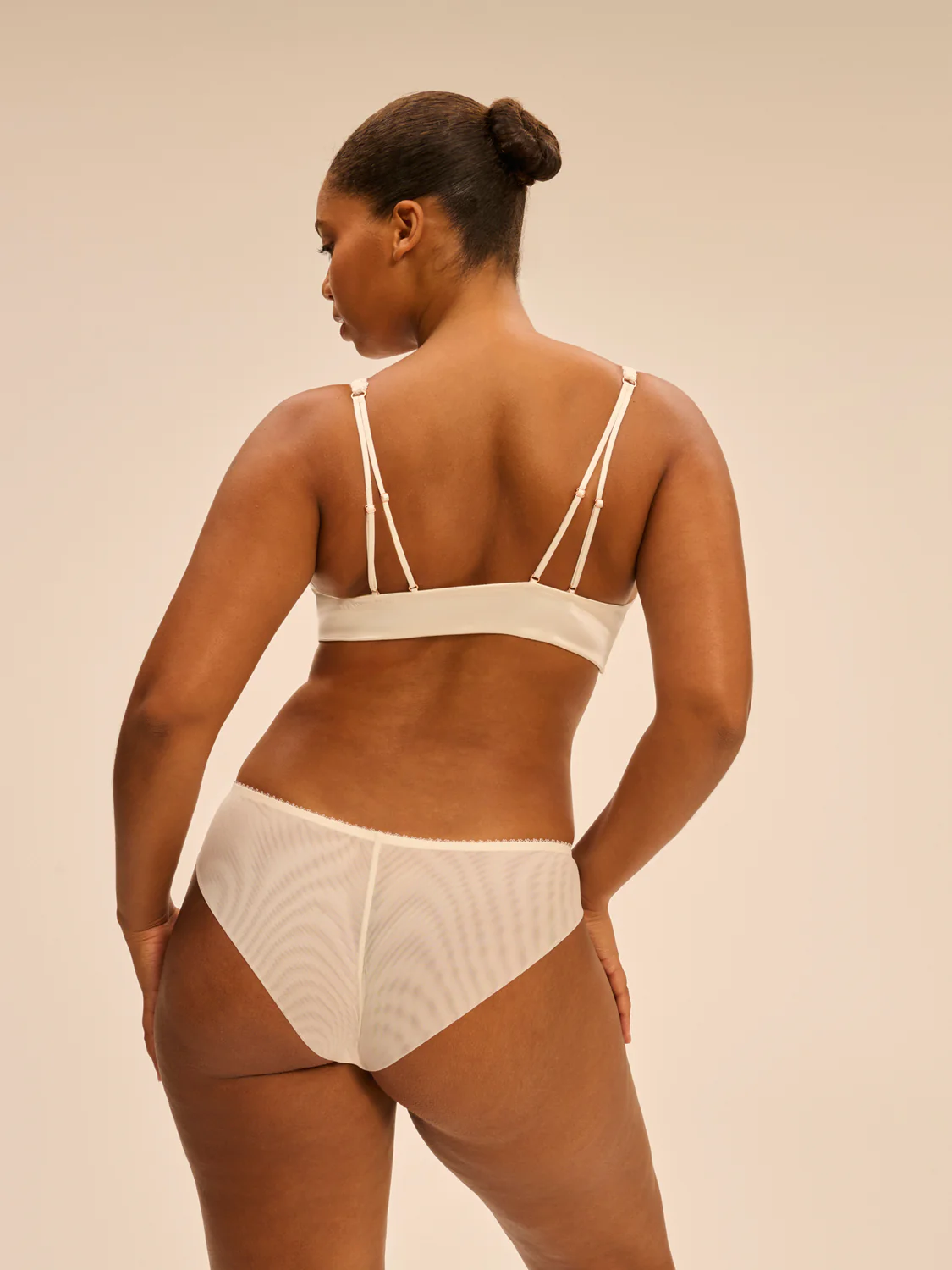 Soft cup triangle bra - Natural - Image 11