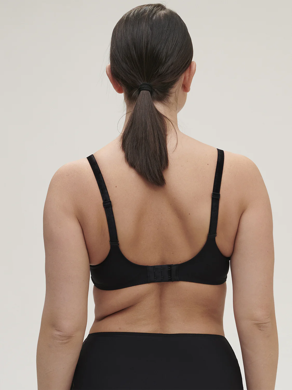 Spacer plunge bra - Black - Image 5