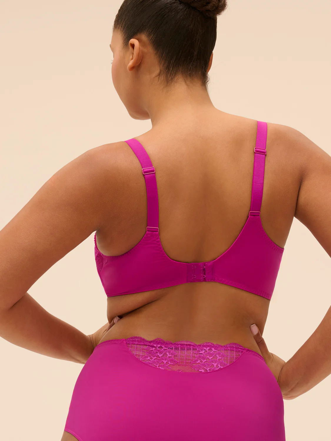 Squared neckline full cup bra - Azalea - Image 3