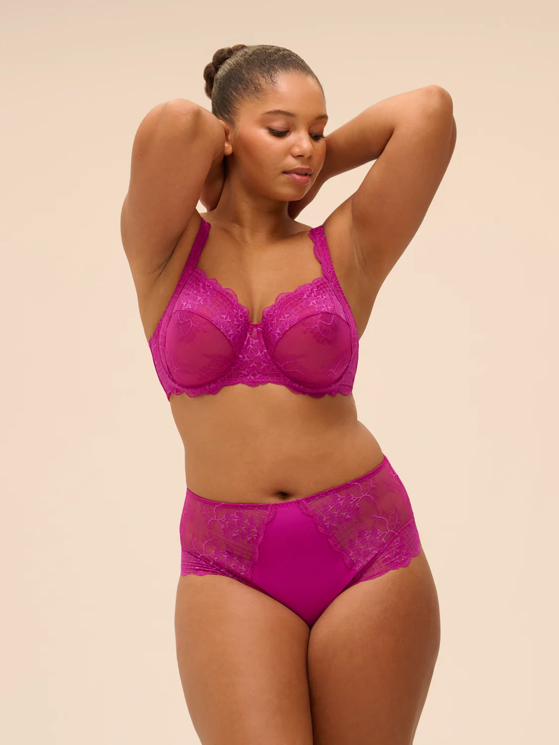 Squared neckline full cup bra - Azalea - Image 4