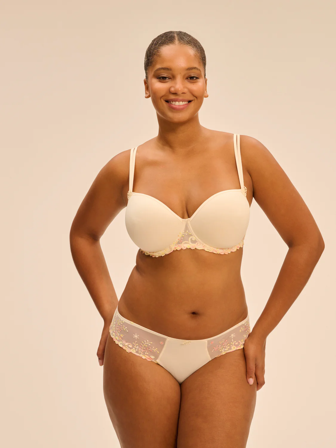 Squared neckline spacer bra - Pampa - Image 9