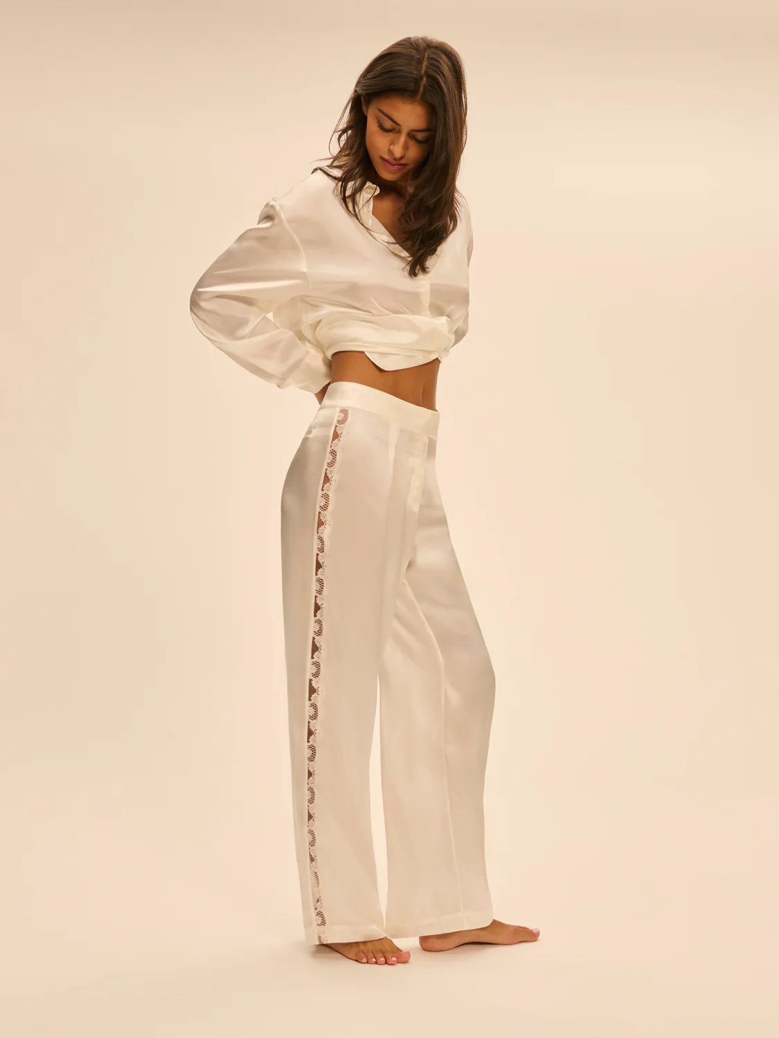 Trousers with embroidery - Natural - Image 3