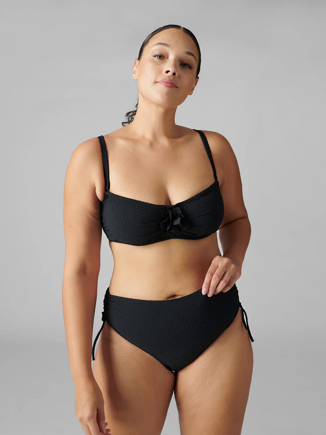 Underwired bandeau bikini top - Black - Image 7