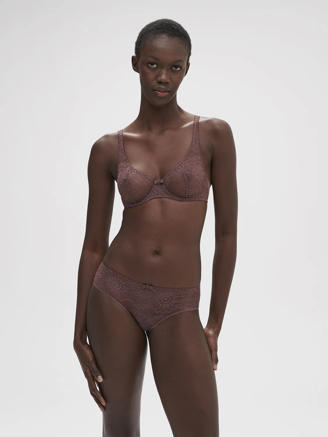 Underwired bra with curved neckline - Byzantine - Image 3