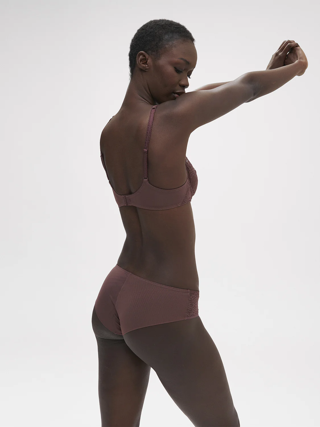 Underwired bra with curved neckline - Byzantine - Image 4