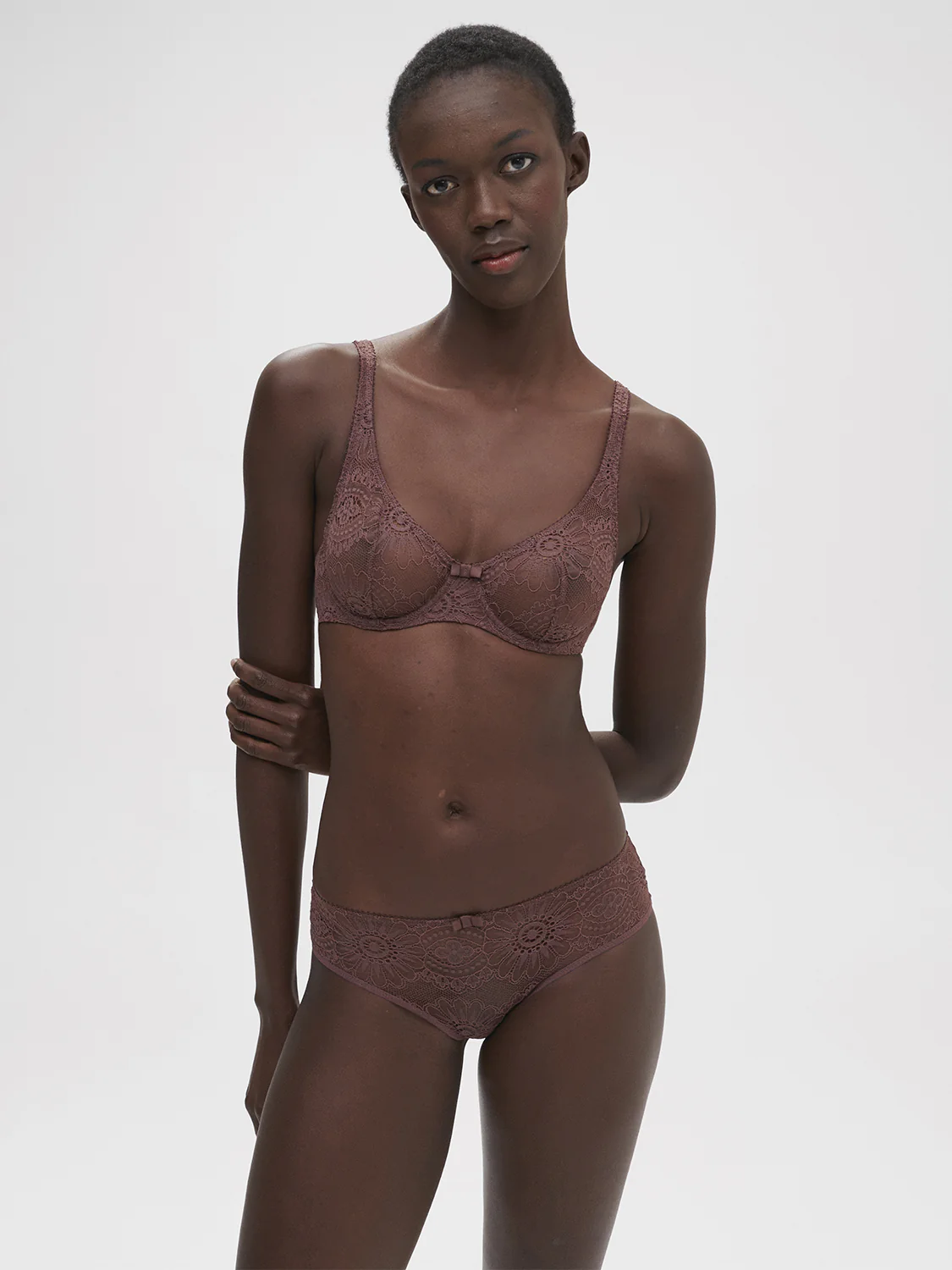 Underwired bra with curved neckline - Byzantine - Image 5