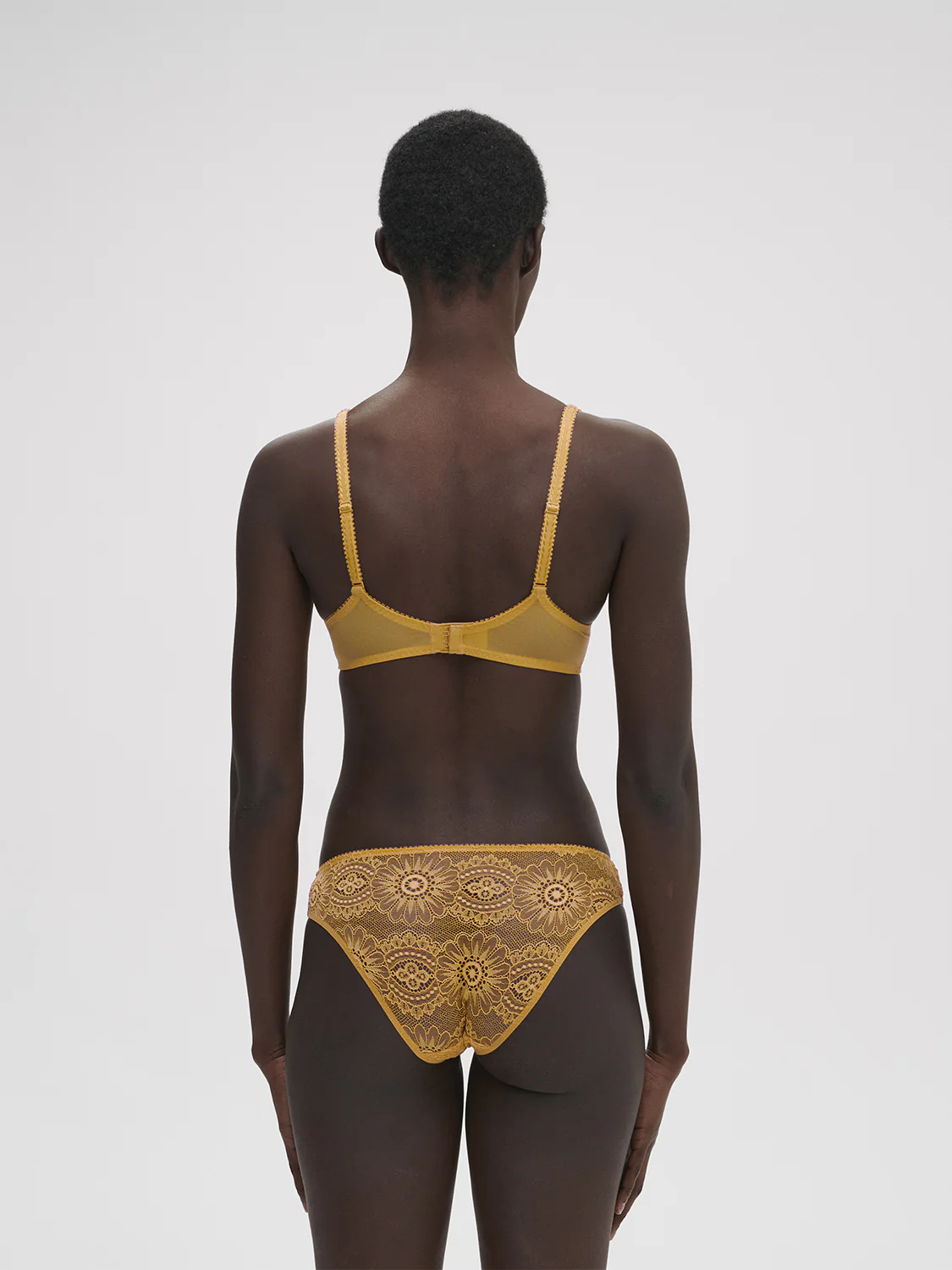Underwired bra with curved neckline - Golden Yellow - Image 4