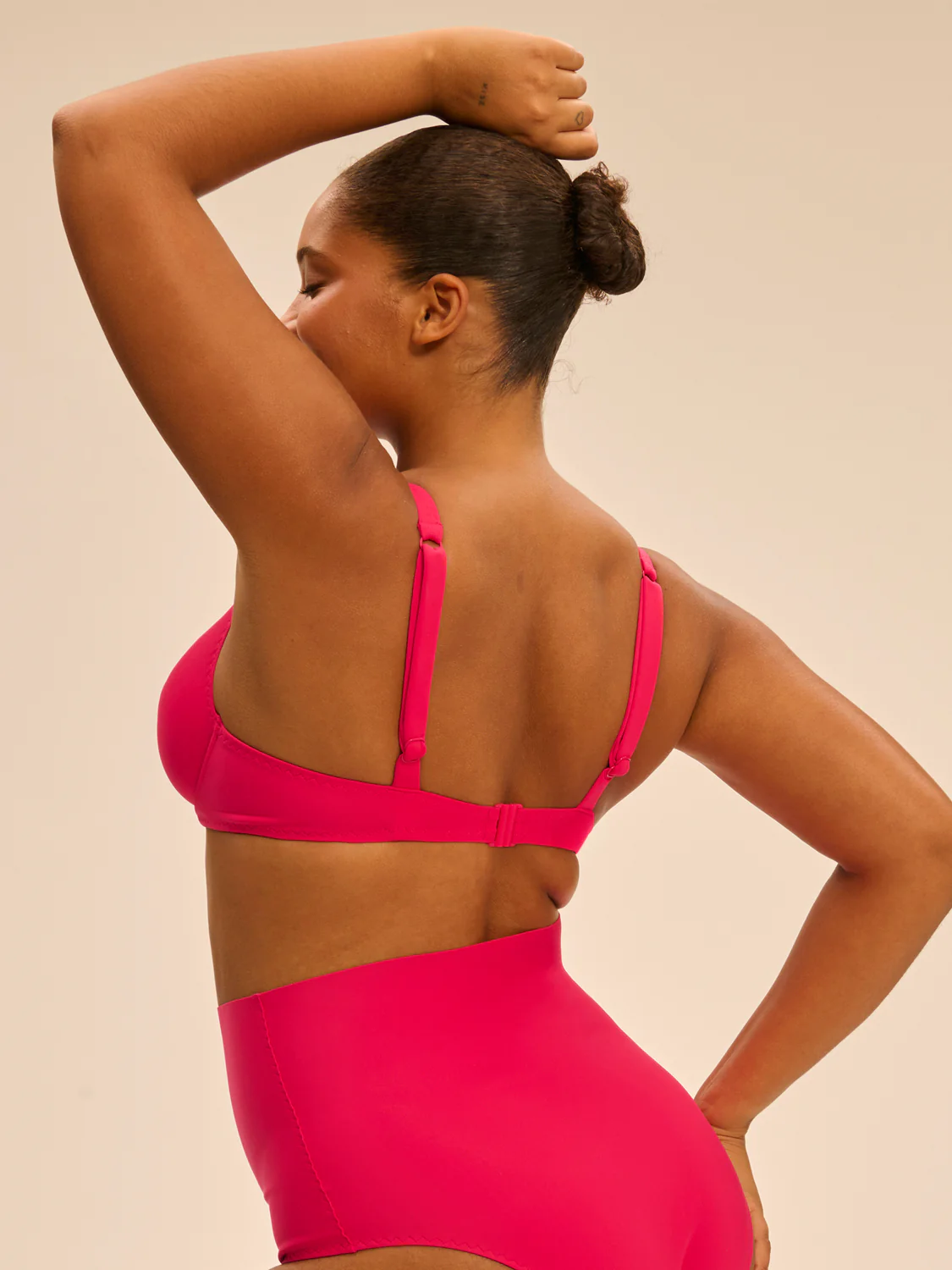 Underwired triangle bikini bra - Lipstick - Image 7